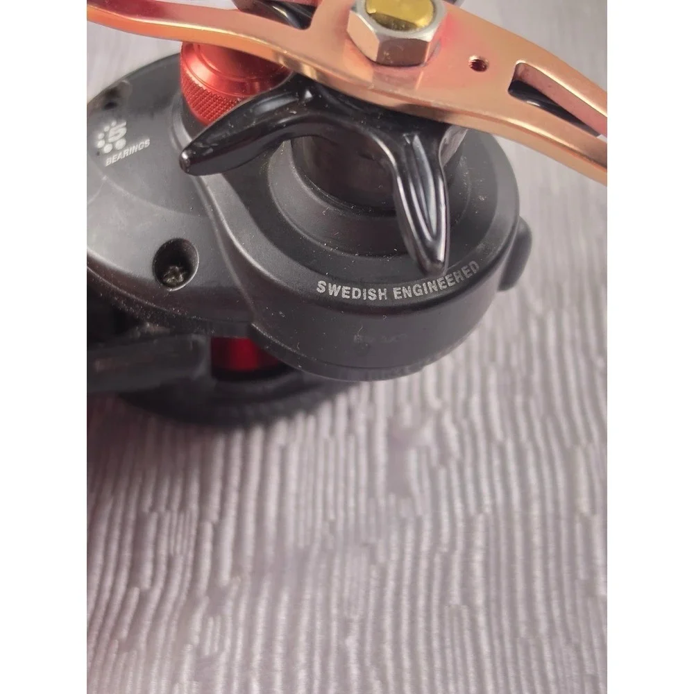 Abu Garcia Black Max BMAX2-L Fishing Reel 5 Bearings 6.4:1 Swedish Engineering